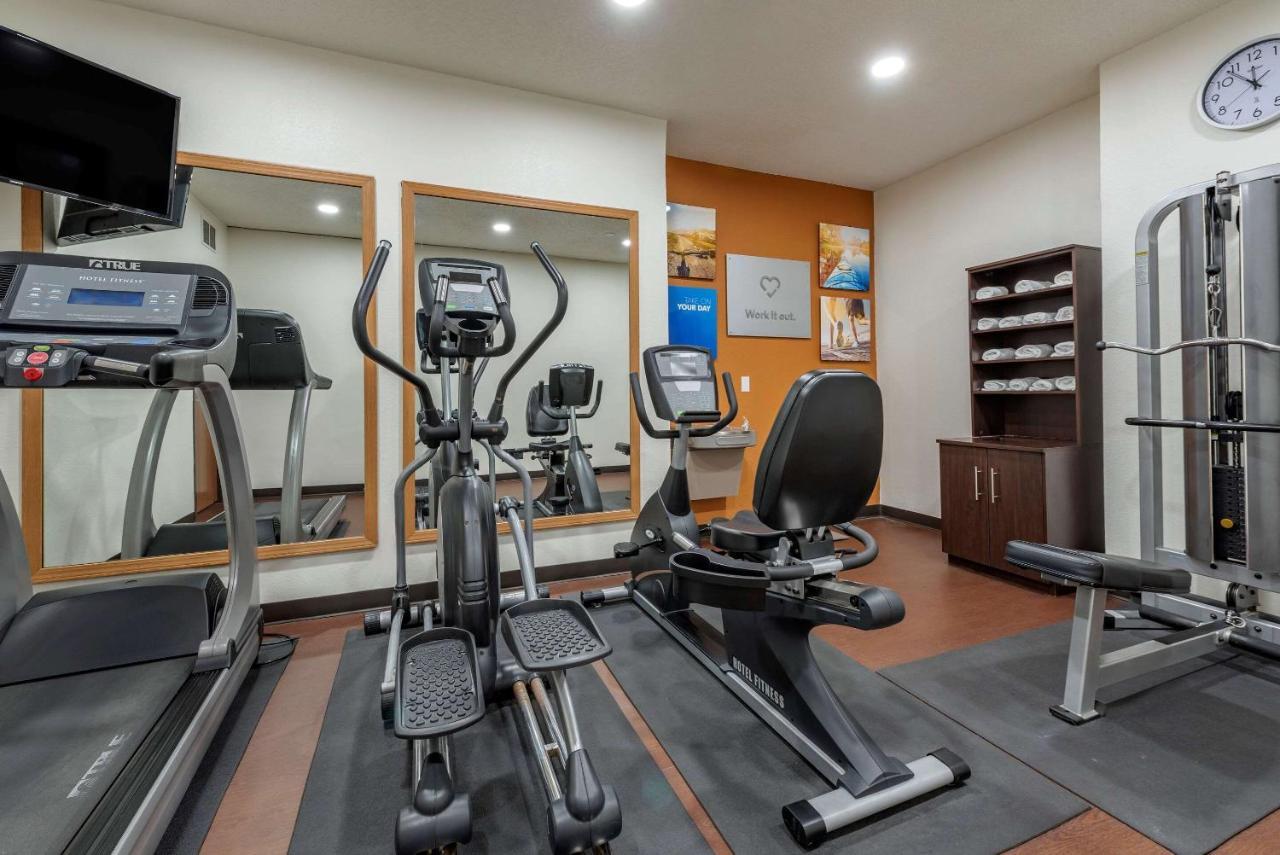 Comfort Suites Auburn Near I-69 Ngoại thất bức ảnh