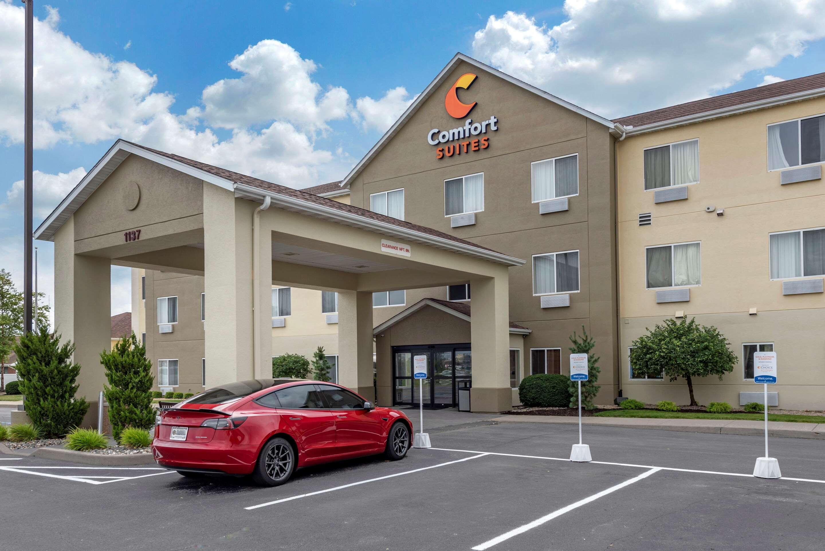 Comfort Suites Auburn Near I-69 Ngoại thất bức ảnh